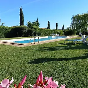il-casale-dei-girasoli.it-tuscanyhotel.com/